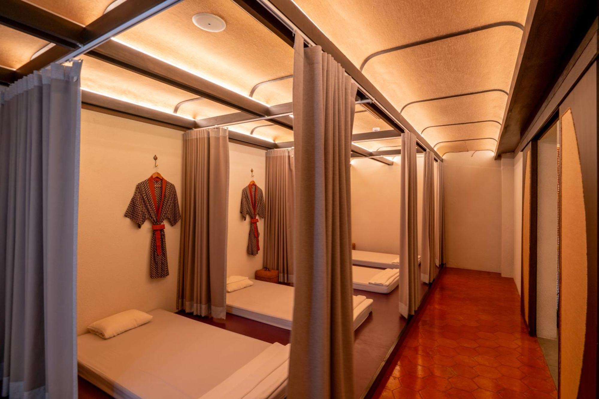 The Fig Lobby โรงแรม 4*